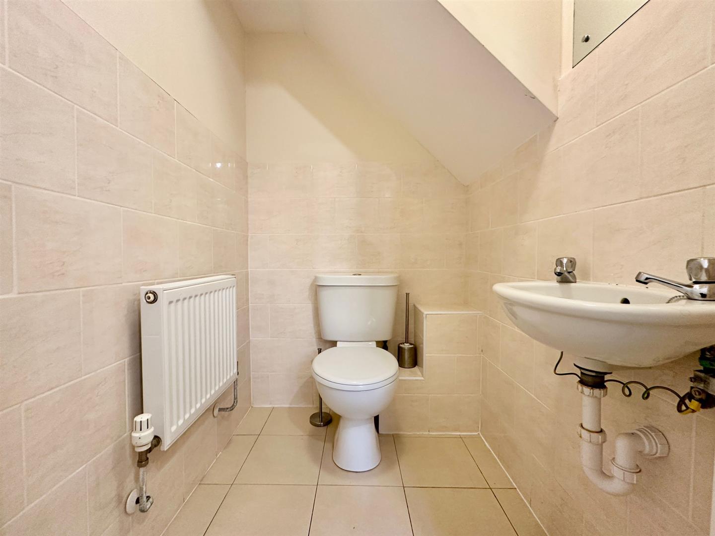 2 bed flat to rent in Deptford Broadway, London  - Property Image 5