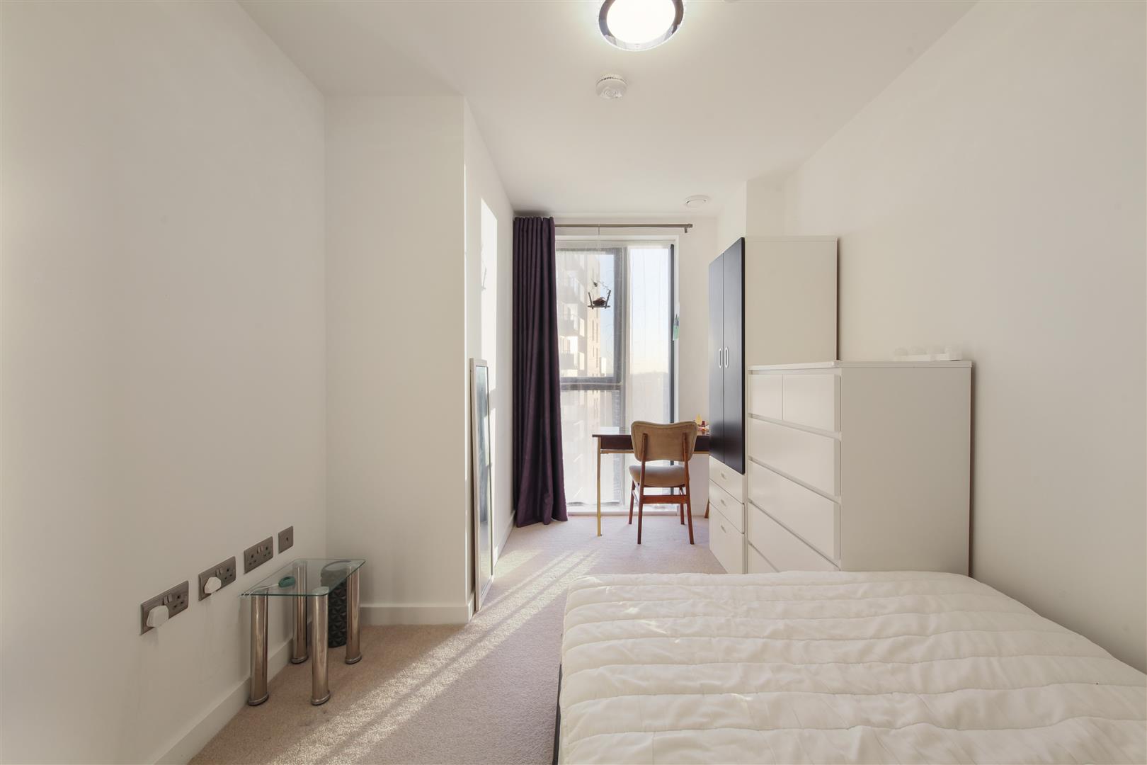 2 bed flat for sale in Larkwood Avenue, London  - Property Image 11