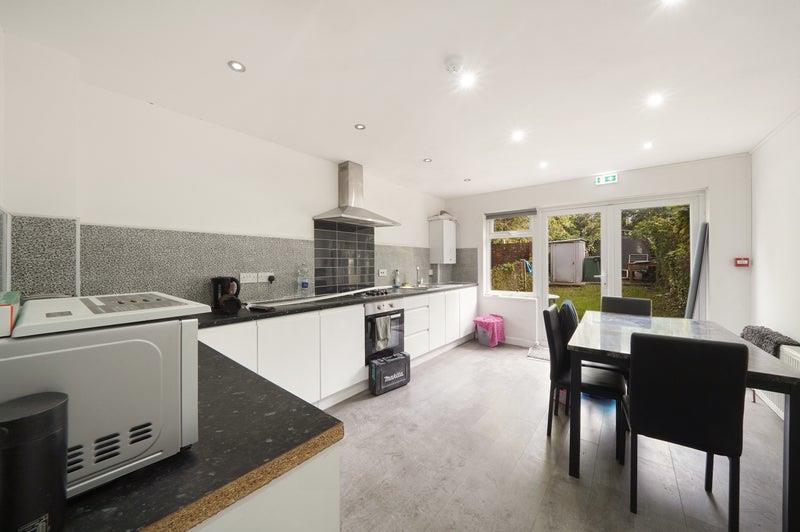 House to rent in Slaithwaite Road, London 3