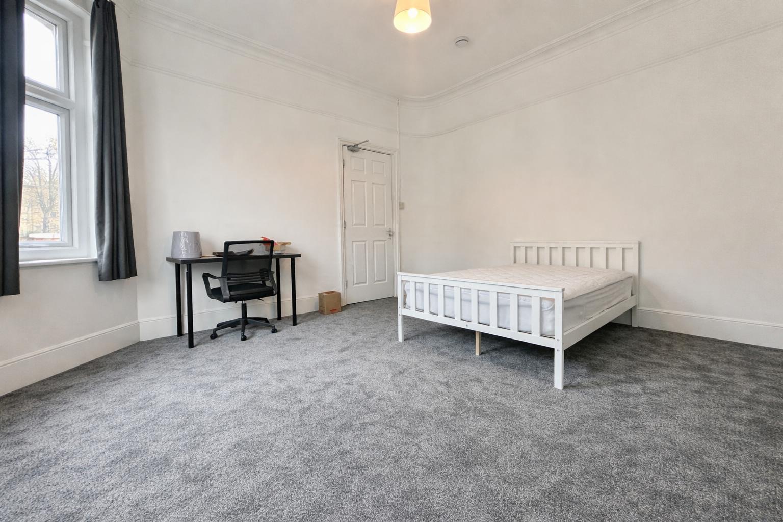 House share to rent in Lee High Road, London  - Property Image 2