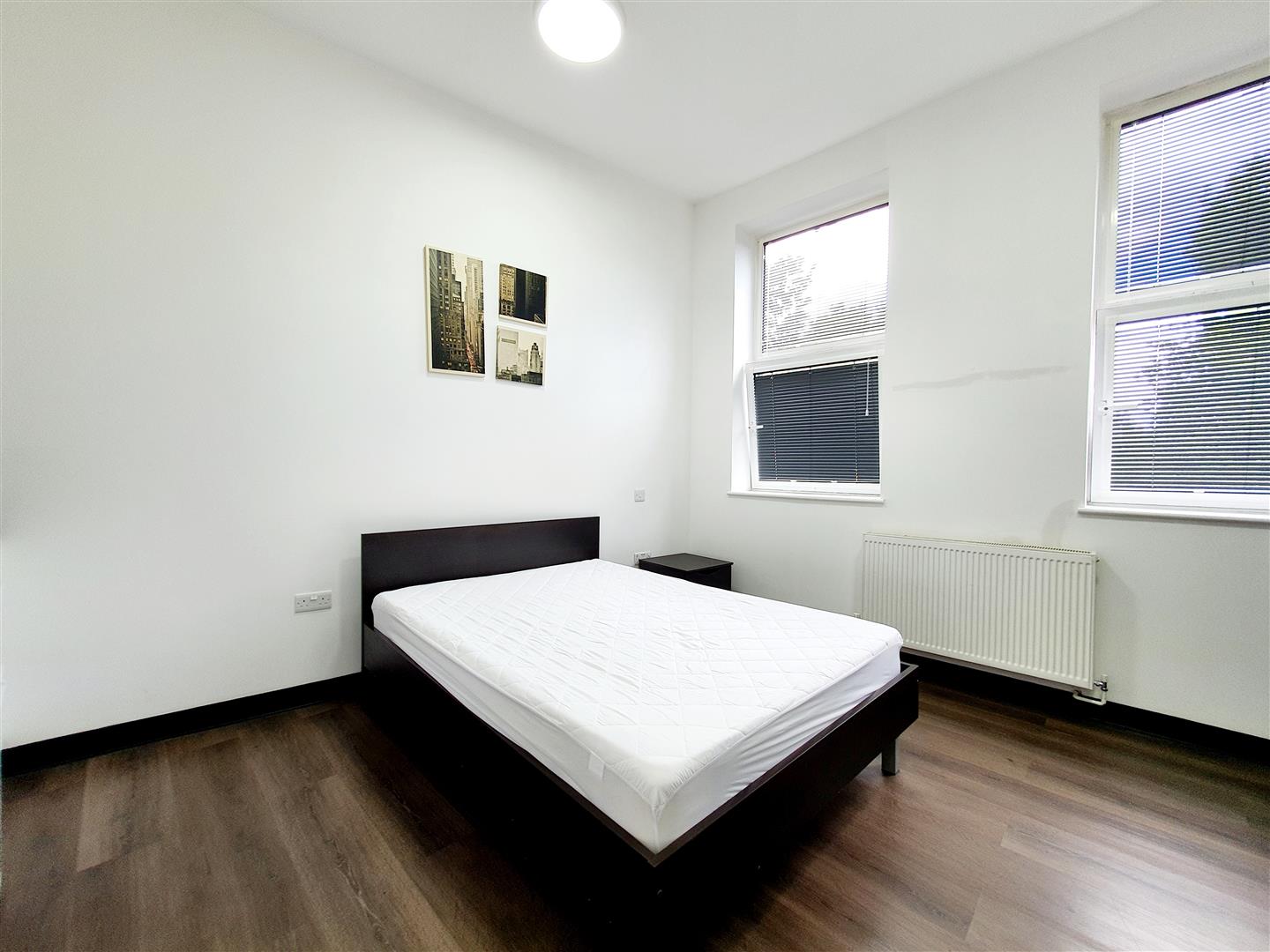 House to rent in Parish Lane, London - Property Image 1