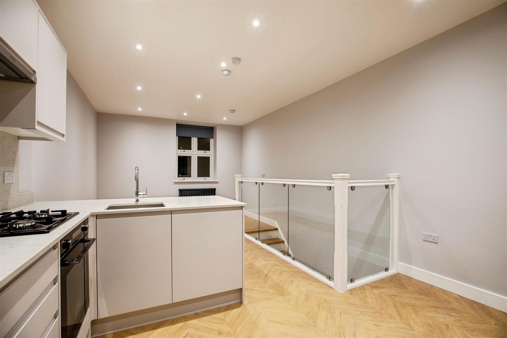 2 bed flat to rent in Limes Grove, London  - Property Image 3