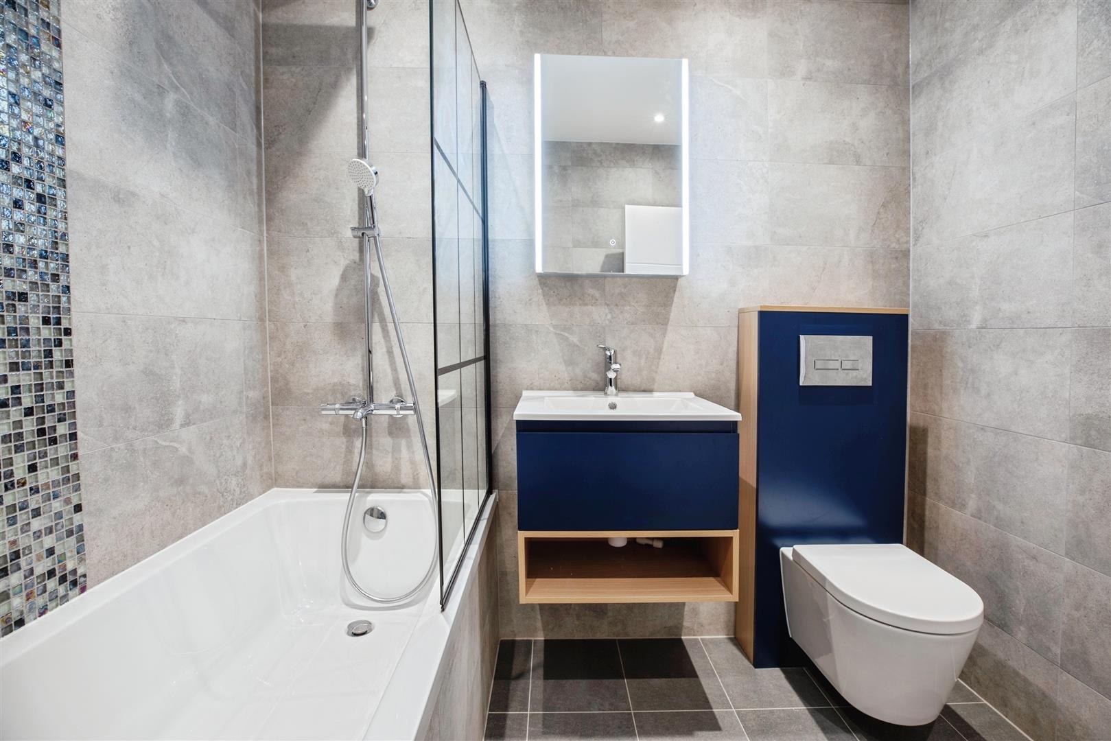 2 bed flat to rent in Limes Grove, London  - Property Image 13