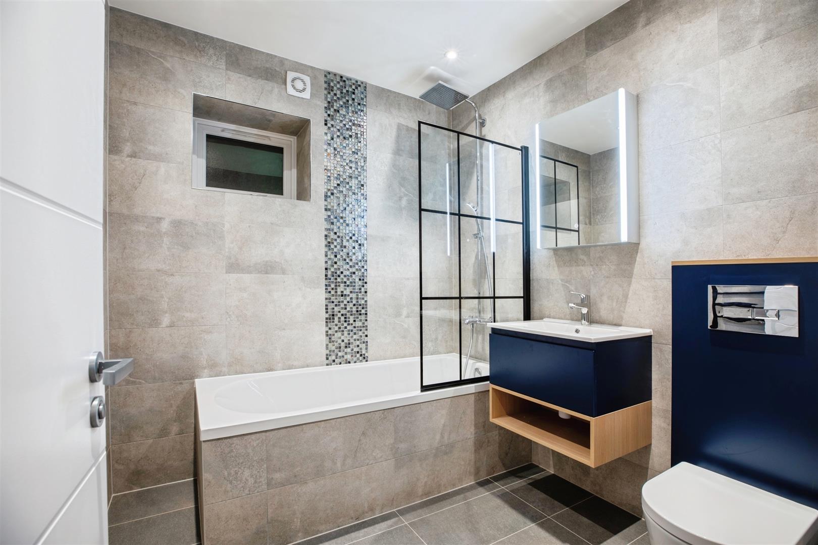 2 bed flat to rent in Limes Grove, London  - Property Image 9