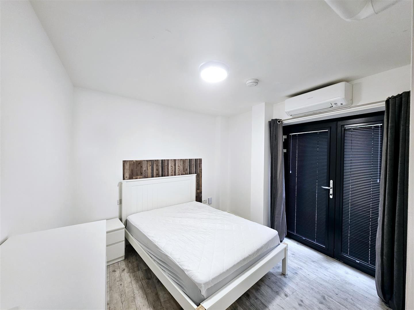 1 bed flat to rent in Woolwich Road, London  - Property Image 7