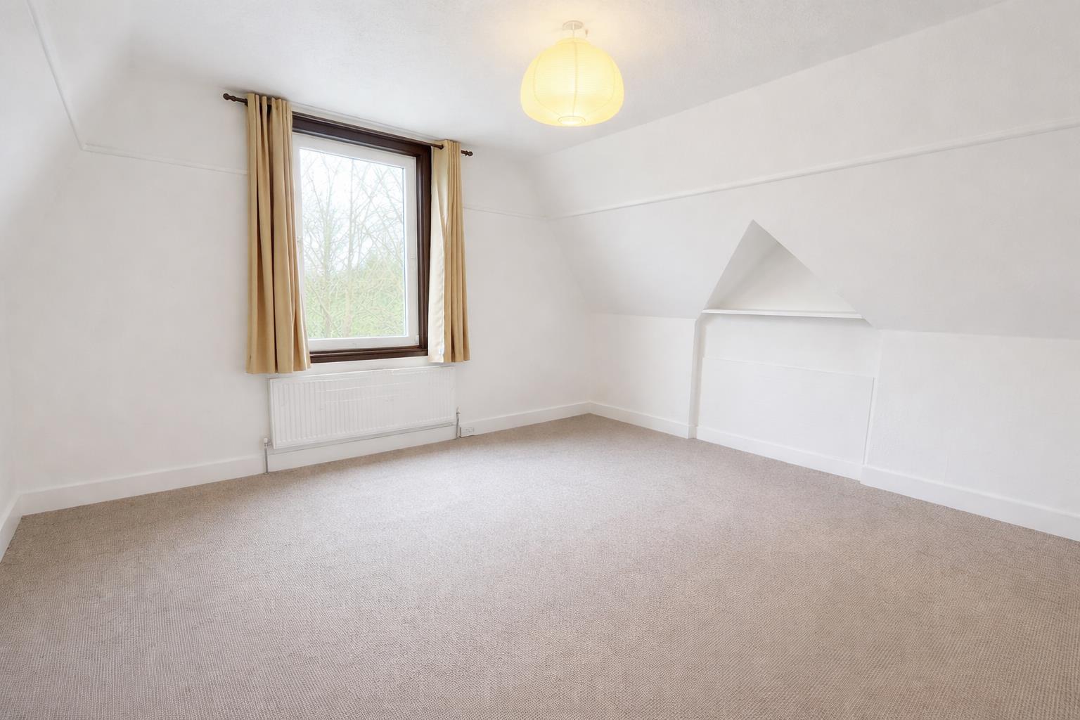 1 bed flat to rent in Ashburton Road, Croydon 1