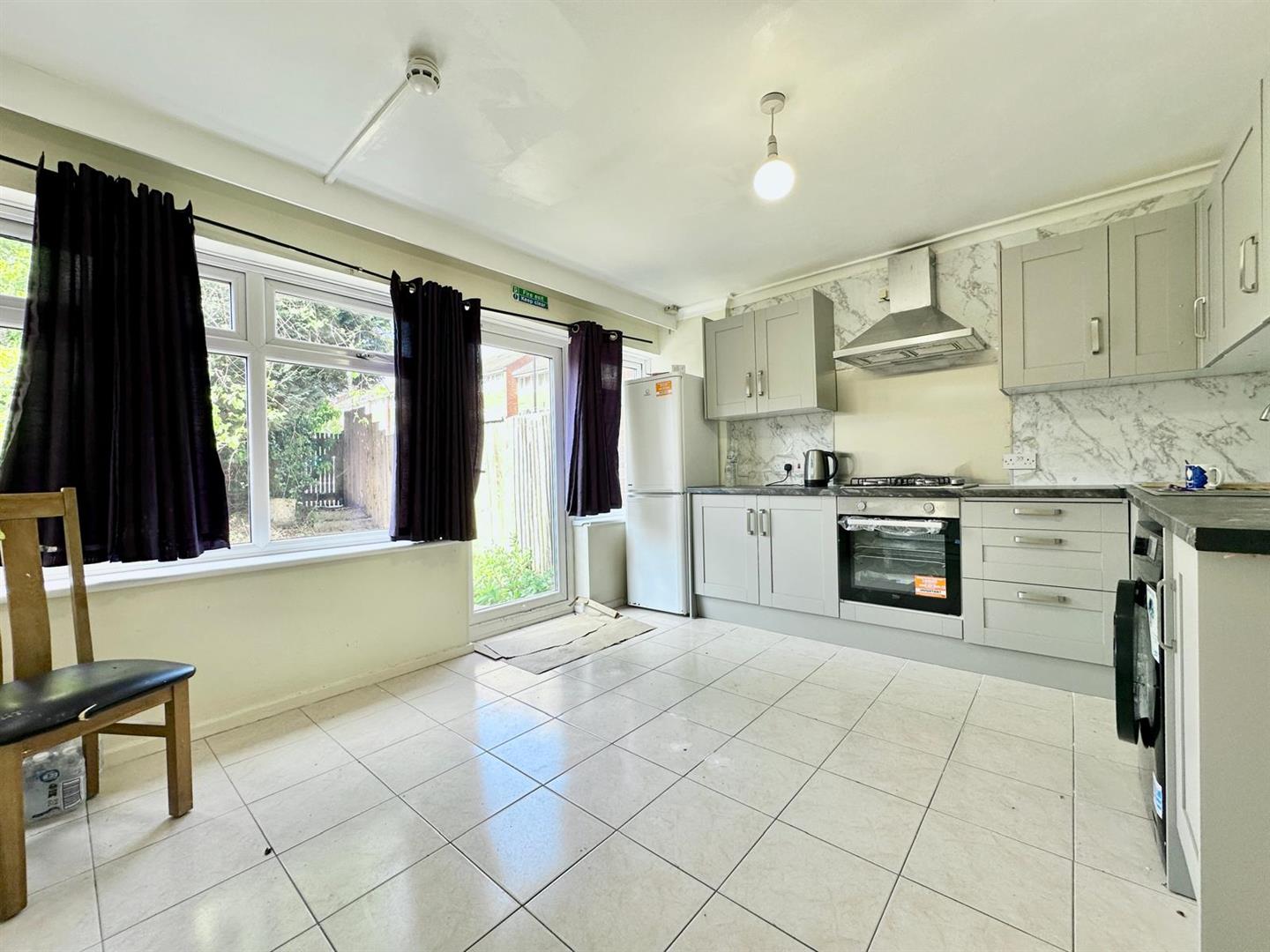 4 bed house to rent in Addison Road, London  - Property Image 3