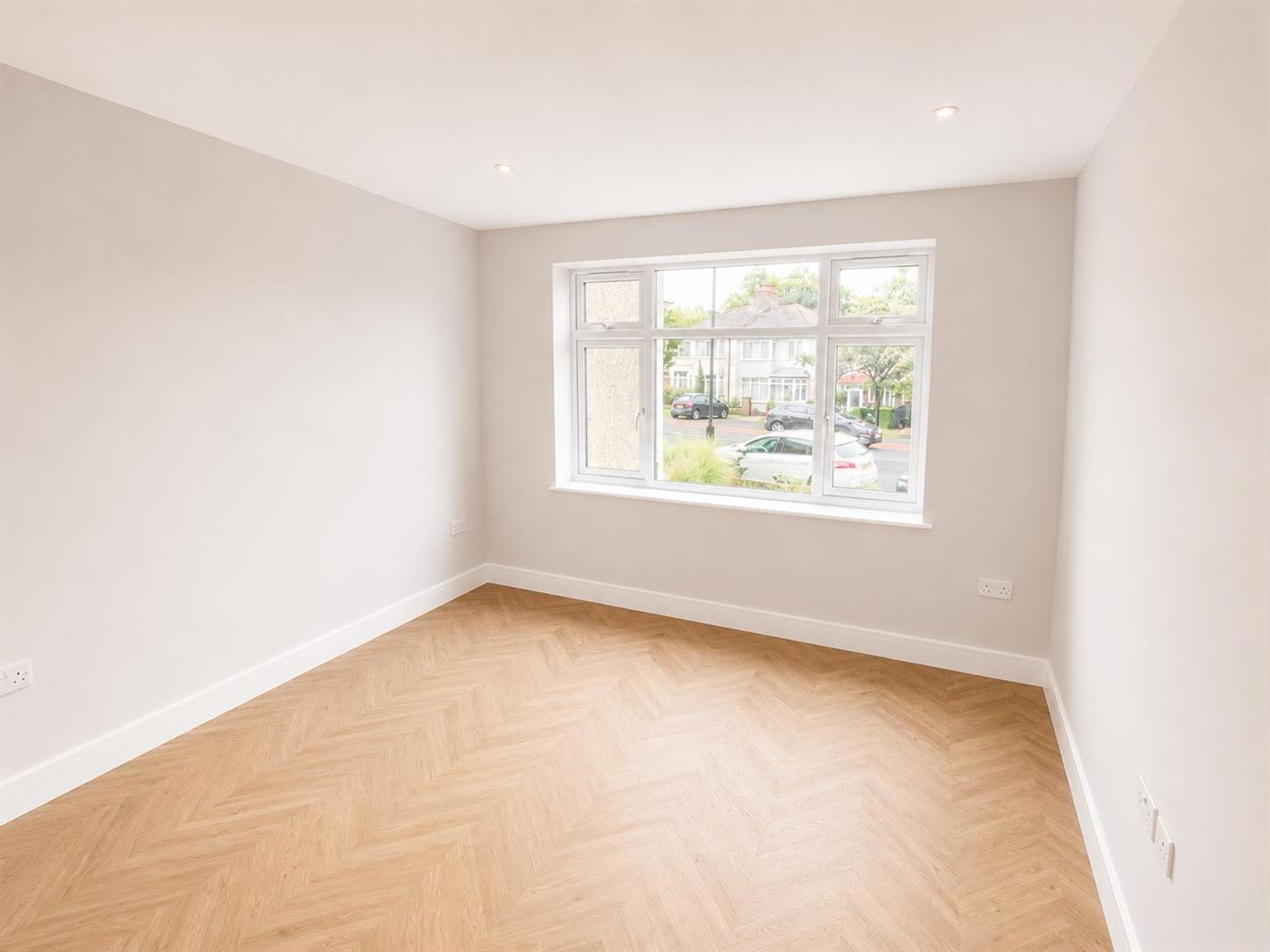 2 bed flat to rent in Footscray Road, London  - Property Image 6