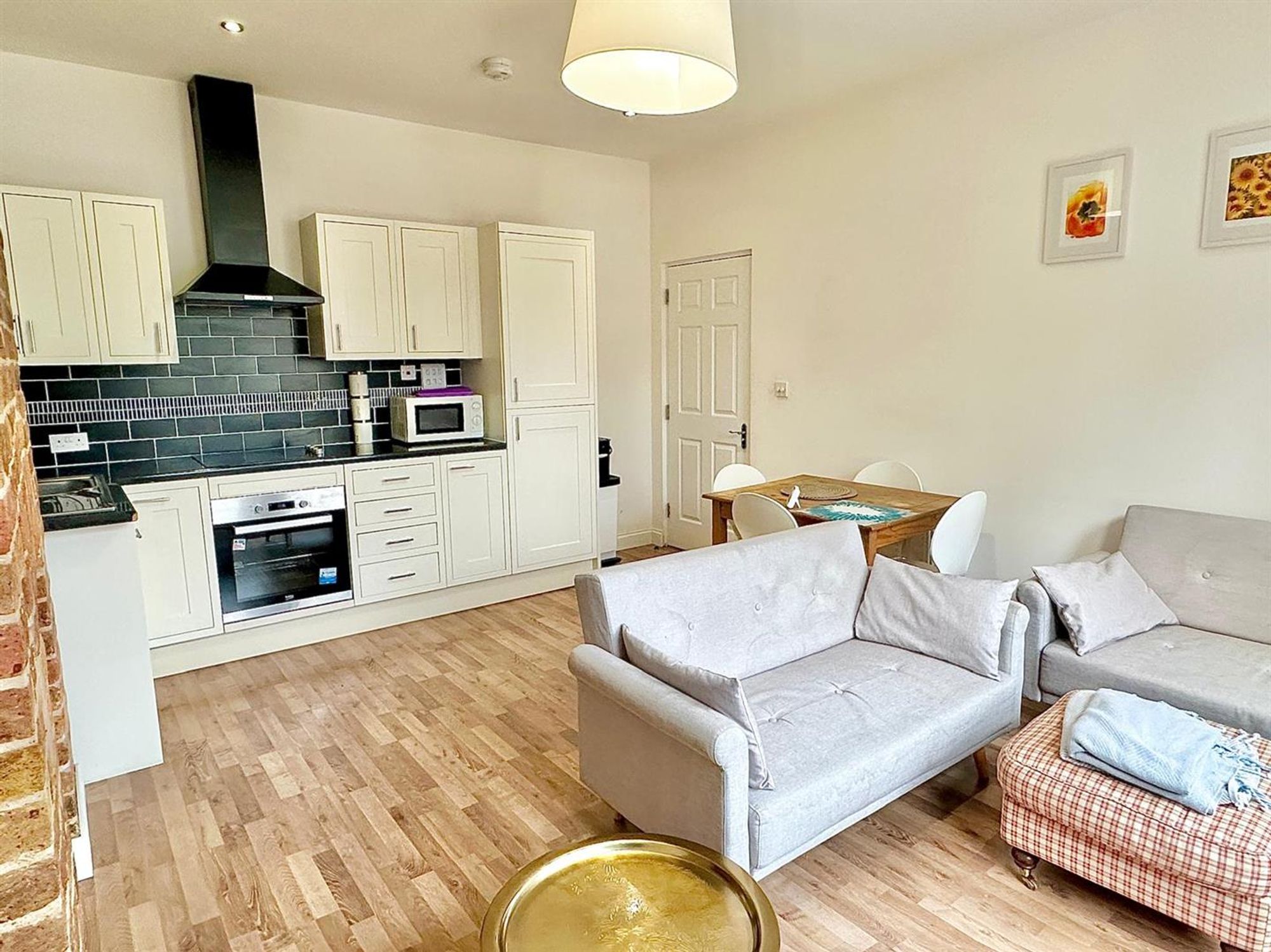 2 bed flat to rent in Marischal Road, London 1