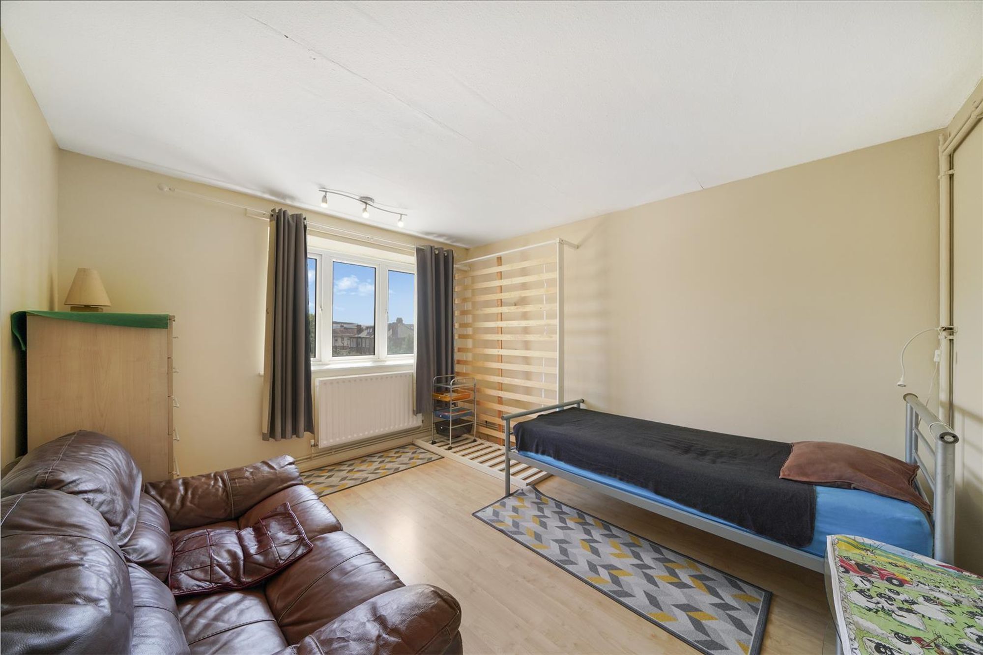 1 bed for sale in Bargery Road, London  - Property Image 4