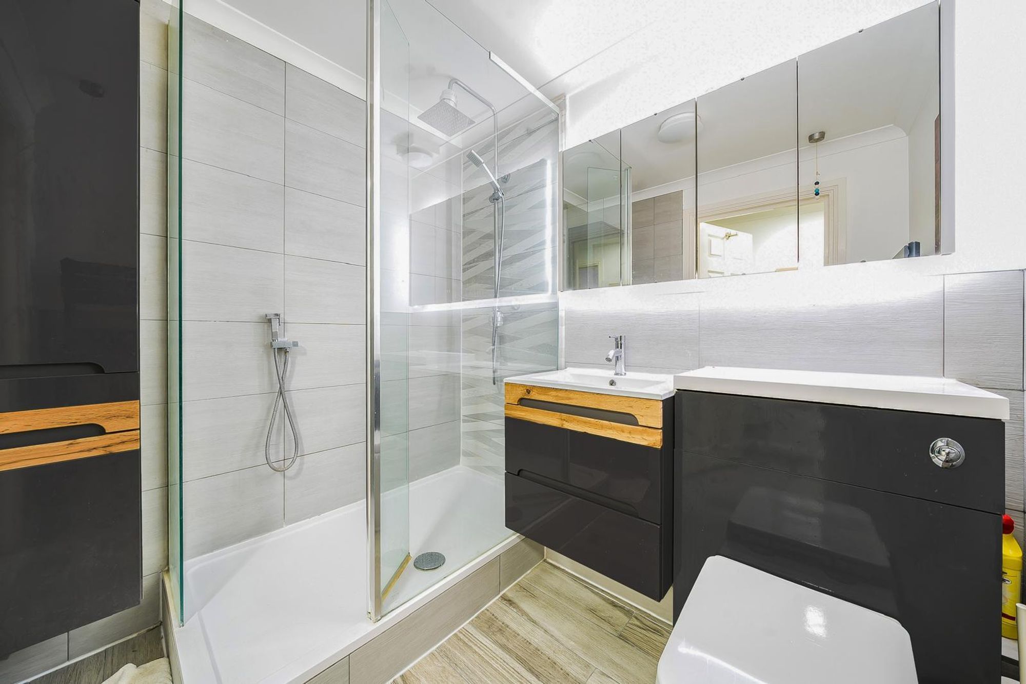 1 bed flat for sale in Chinbrook Road, London  - Property Image 7