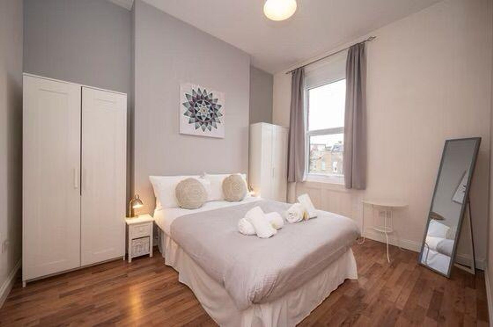 2 bed flat to rent in Marischal Road, London 1