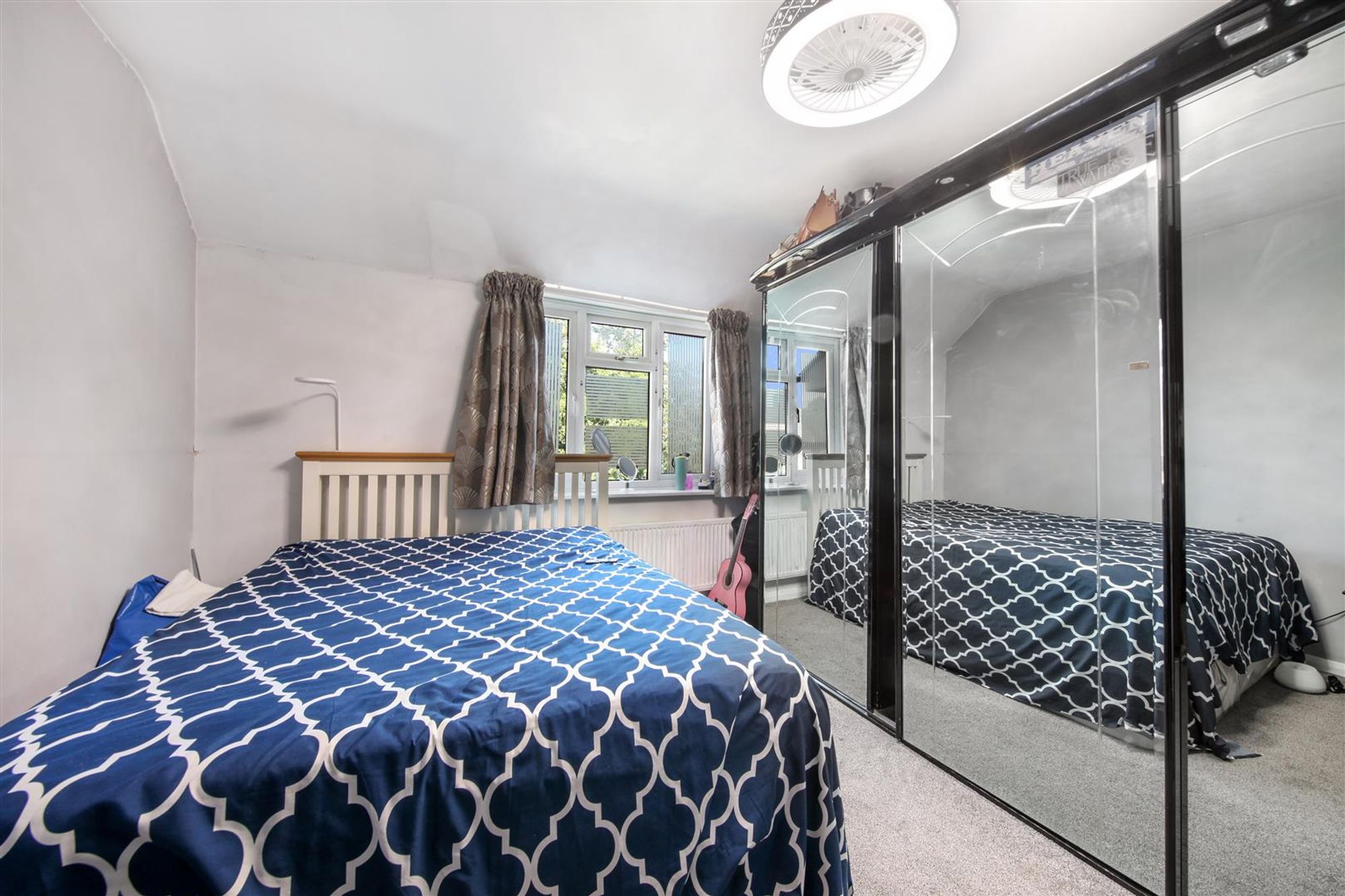 3 bed end of terrace house for sale in King Alfred Avenue, London  - Property Image 11
