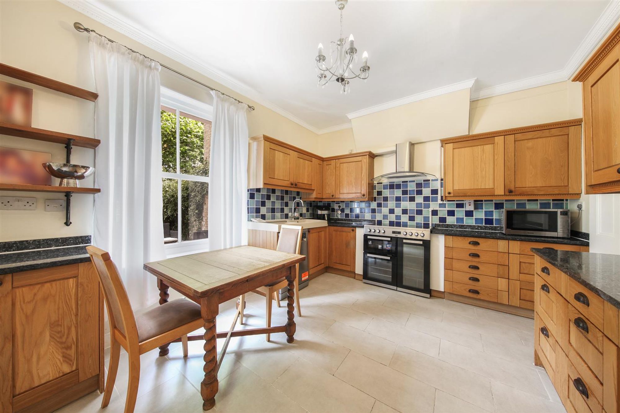 5 bed house for sale in Burrage Road, London 2