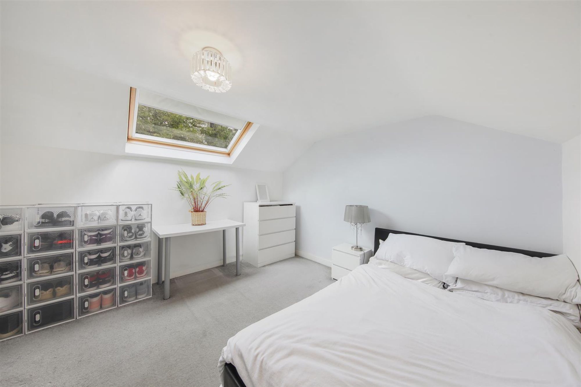 5 bed house for sale in Burrage Road, London 9