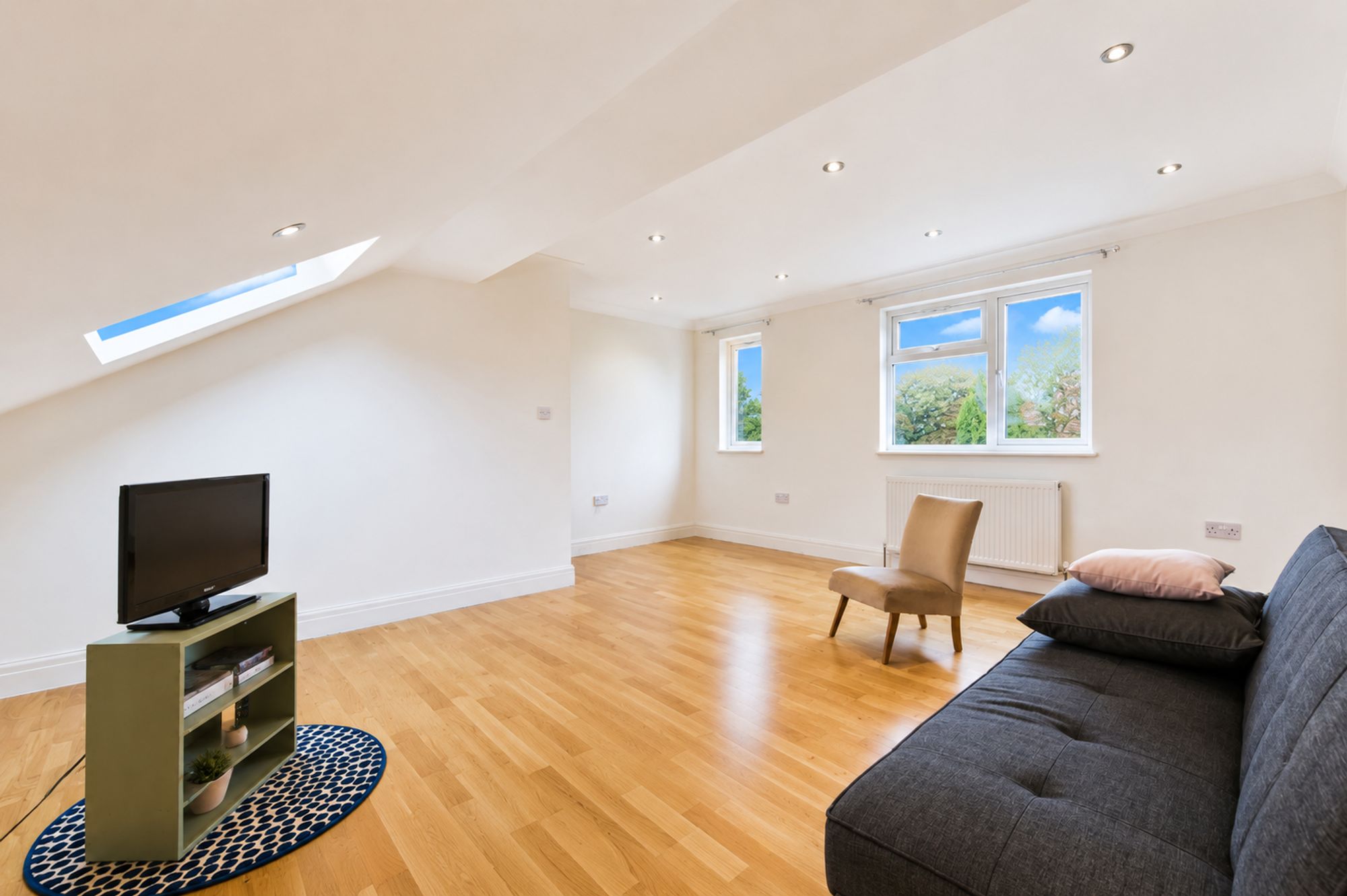 3 bed flat to rent in Shooters Hill Road, London 5