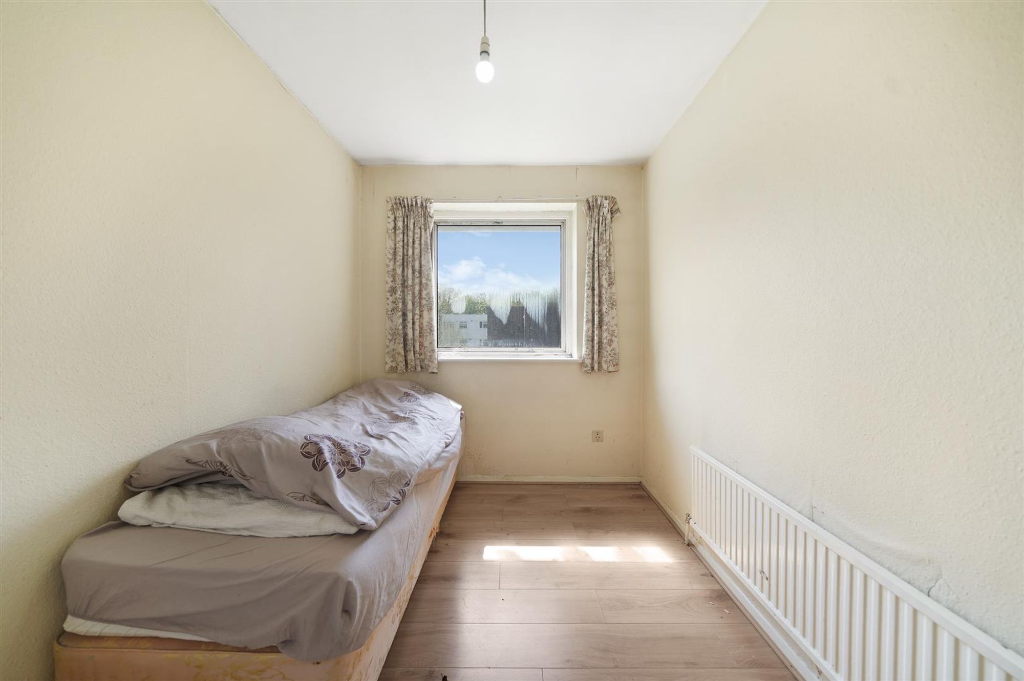 3 bed terraced house for sale in Baring Road, London 5