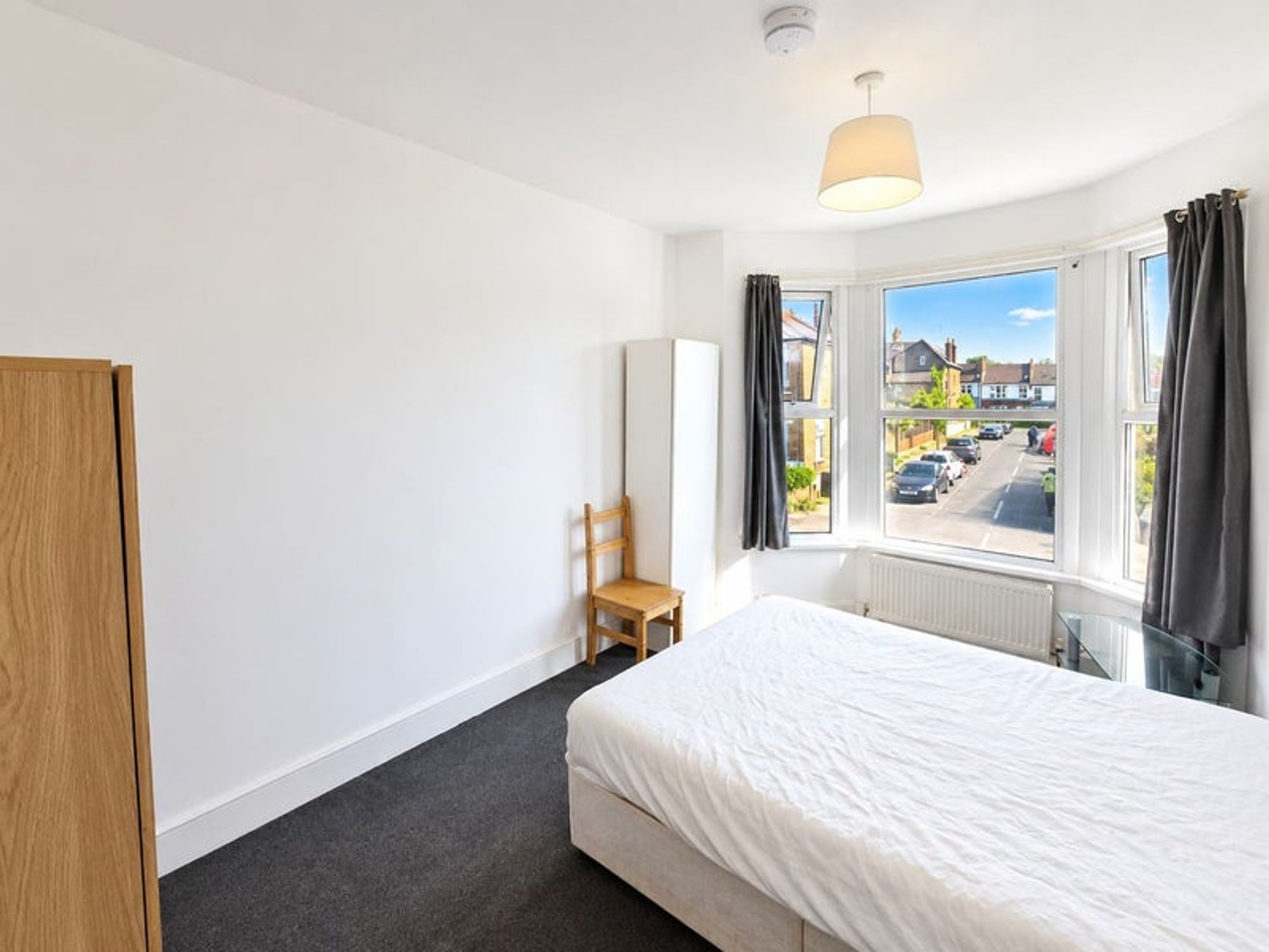 1 bed house share to rent in Mount Pleasant Road, London  - Property Image 1