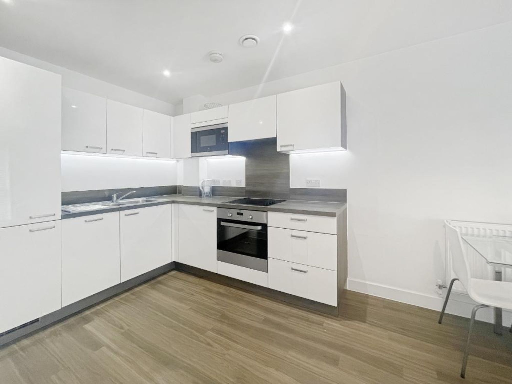 1 bed flat to rent in Adenmore Road, London 1