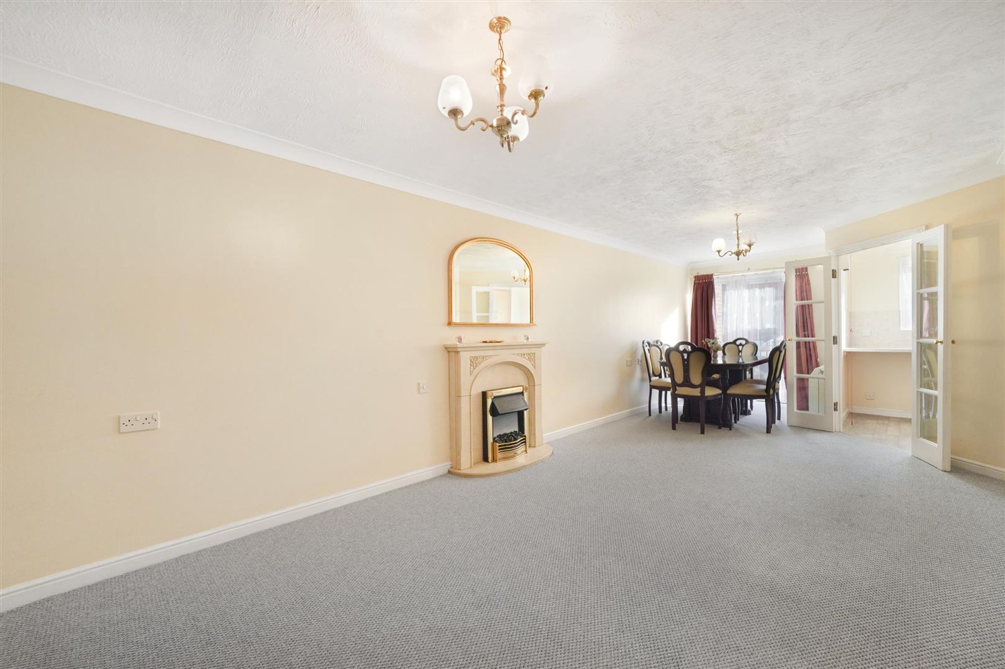 2 bed house share for sale in Whitburn Road, London  - Property Image 5