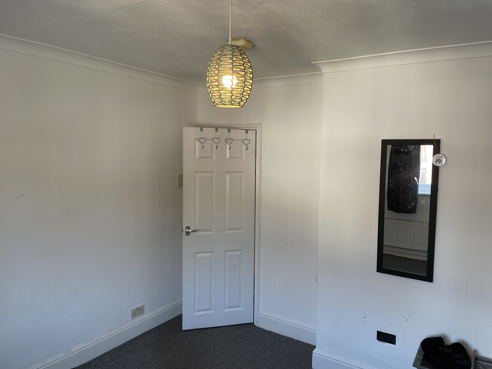 3 bed terraced house to rent in Palgrave Road, Great Yarmouth, Norfolk  - Property Image 5