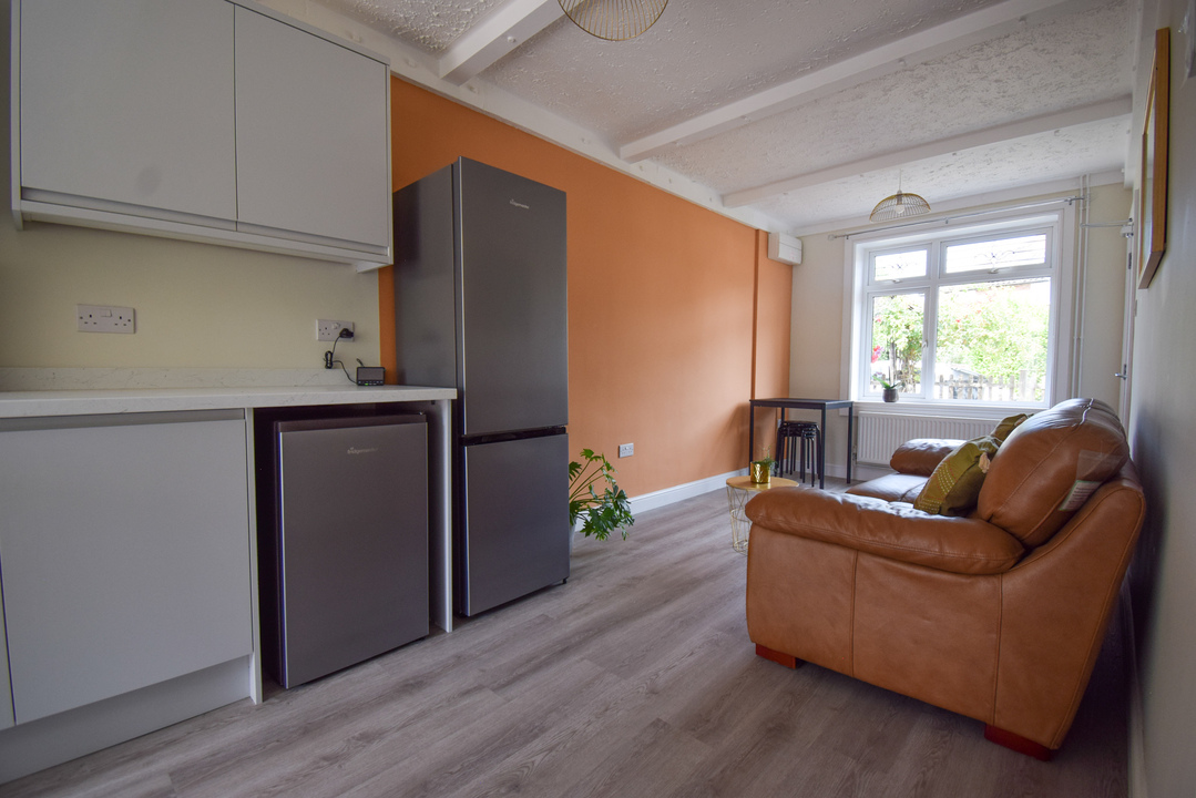 6 bed end of terrace house to rent in Fairfax Road, Norwich  - Property Image 6
