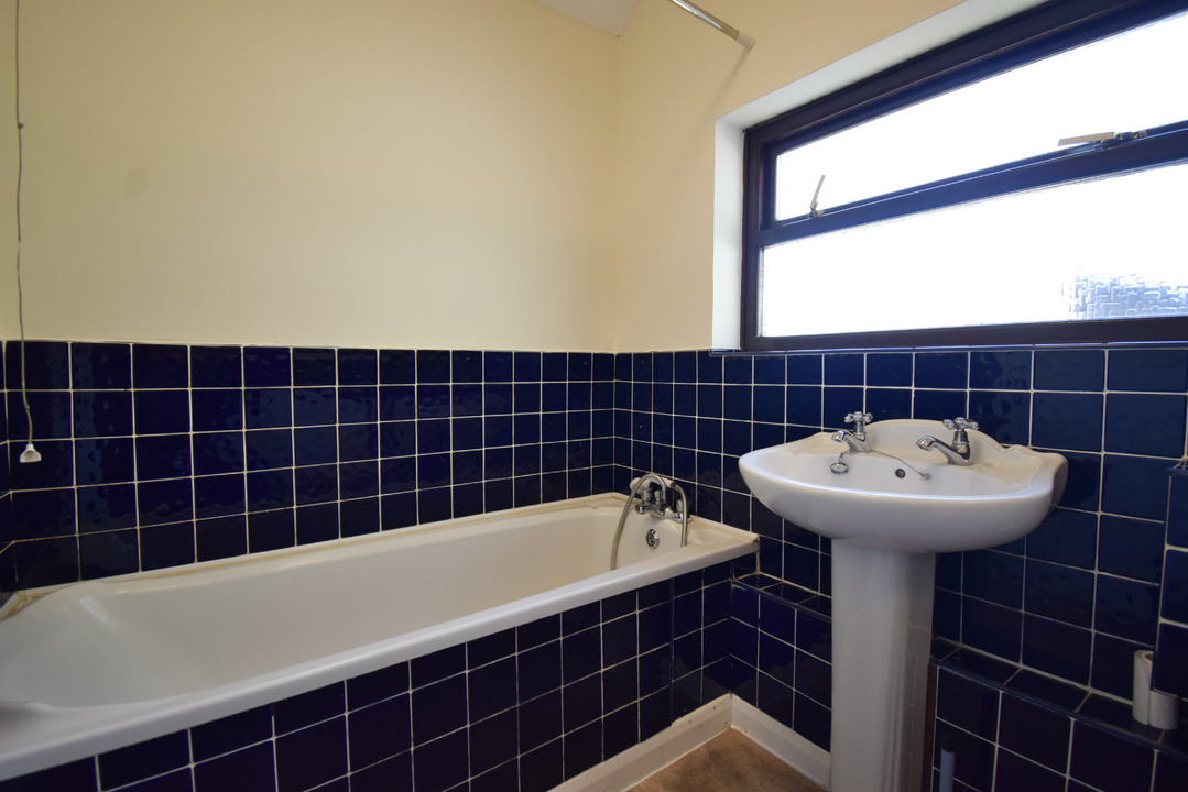 3 bed house to rent in Northfield Gardens, Wymondham 4