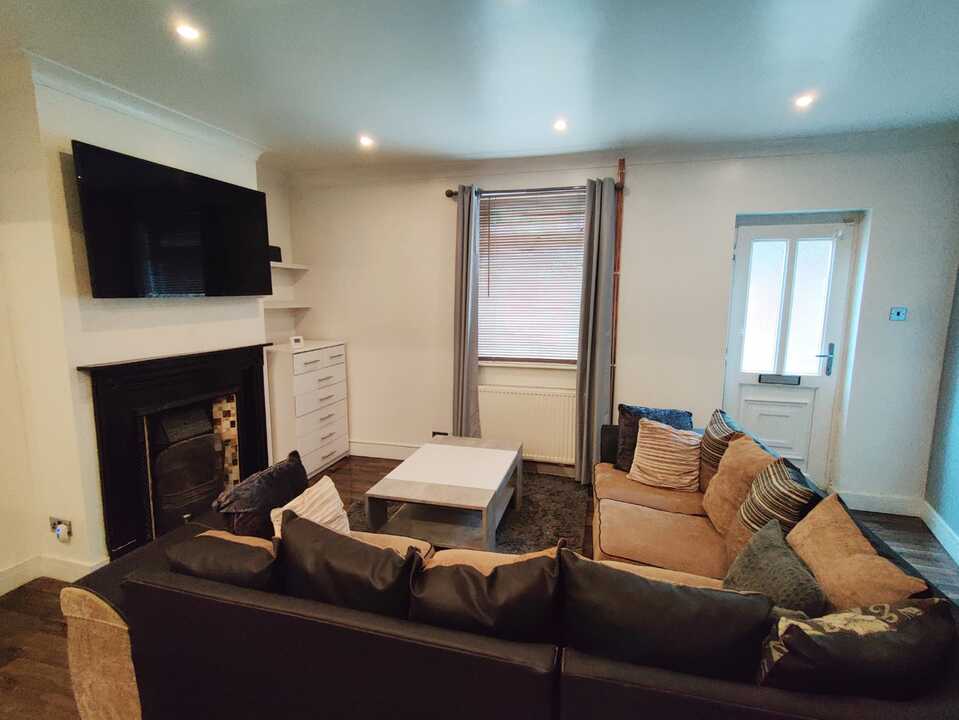 2 bed terraced house to rent in Peacock St  (SUB), Norwich  - Property Image 2