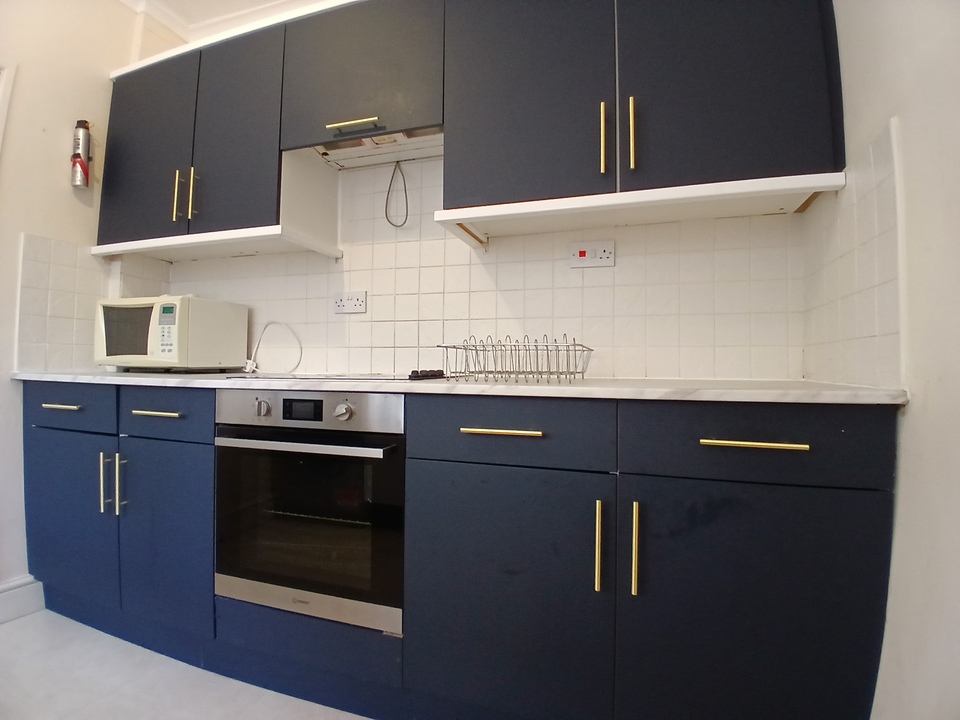 4 bed terraced house to rent in Avenue Road, Norwich  - Property Image 2