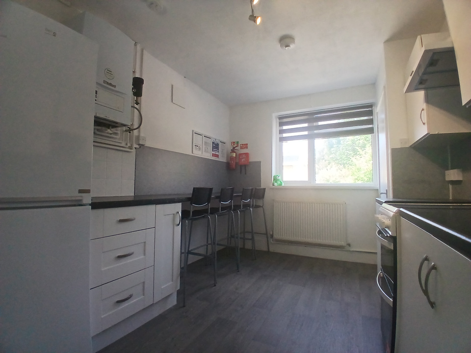 To rent in Savery Close, Norwich, Norfolk  - Property Image 3