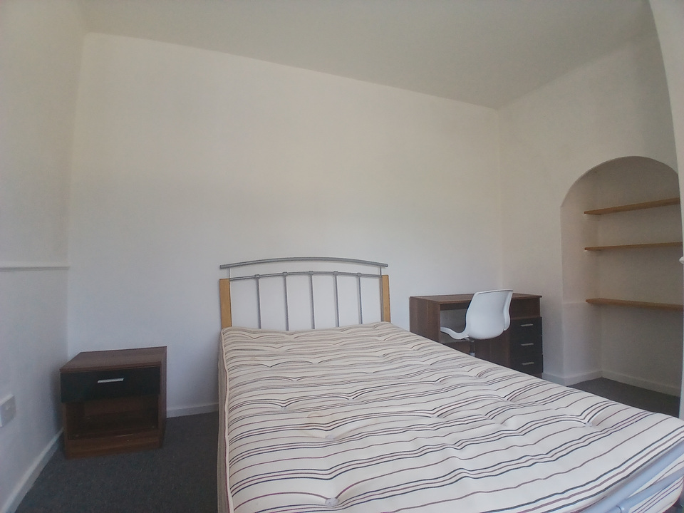 To rent in Savery Close, Norwich, Norfolk  - Property Image 8