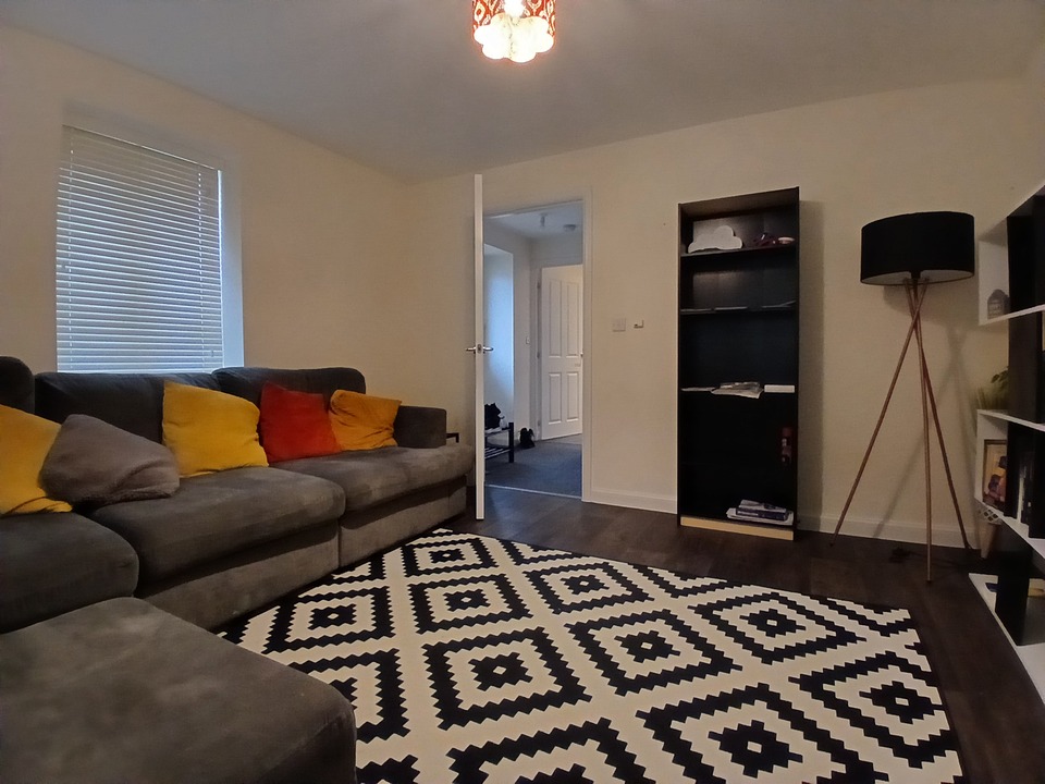 4 bed semi-detached house to rent in Viola Close, Cringleford, Norwich, Norfolk  - Property Image 3