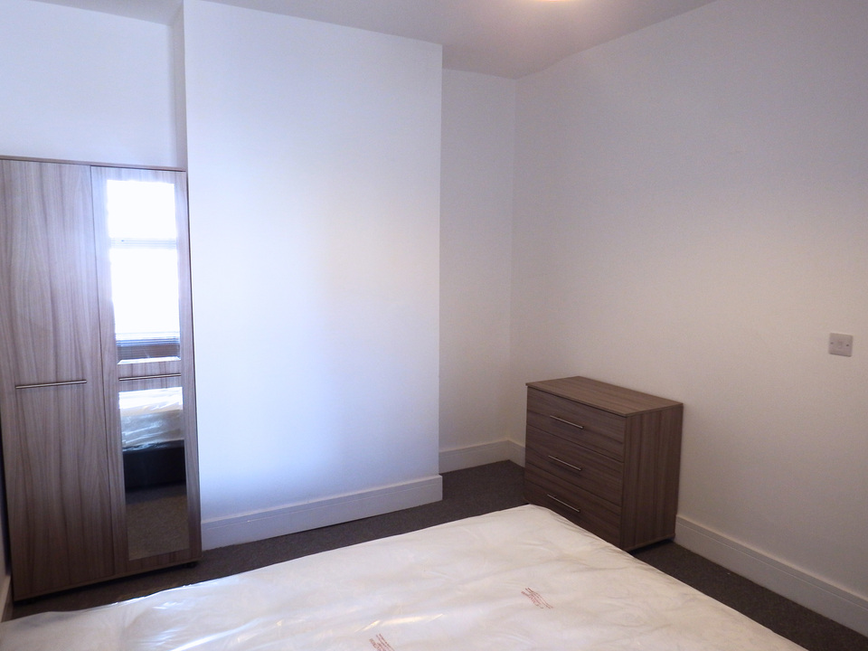 1 bed house of multiple occupation to rent in Walpole Road, Great Yarmouth, Norfolk  - Property Image 4