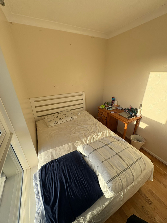 3 bed apartment to rent in Pippin Green, Norwich 7
