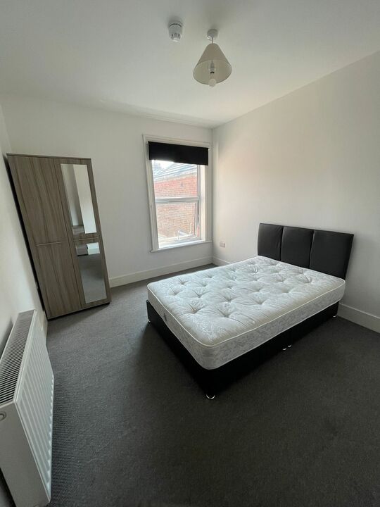 1 bed house of multiple occupation to rent in Walpole Road, Great Yarmouth, Norfolk  - Property Image 11