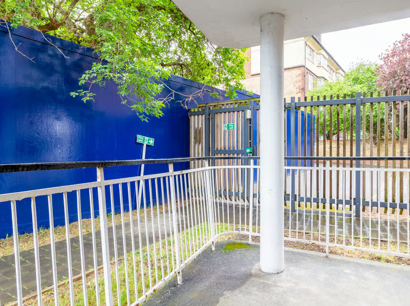 1 bed studio flat to rent in Platinum En-suite, Surrey Quays Landale House, 101 Lower Road, London  - Property Image 4