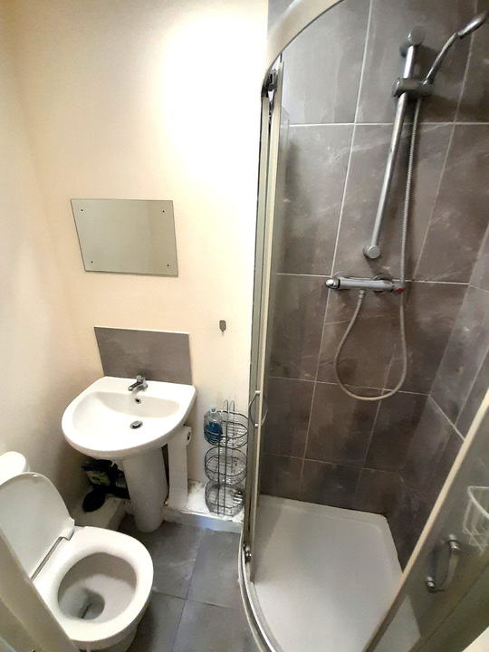 5 bed semi-detached house to rent in Rooms at Brereton Close, Norwich, Norfolk  - Property Image 10
