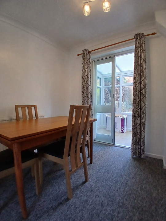 3 bed semi-detached house to rent in Lindford Drive, Norwich  - Property Image 3