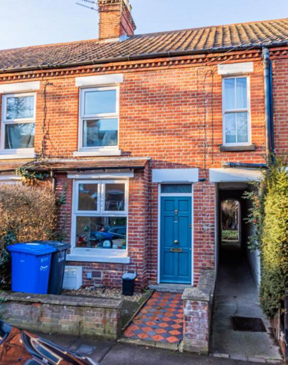 3 bed terraced house to rent in Henley Road, Norwich, Norfolk  - Property Image 1