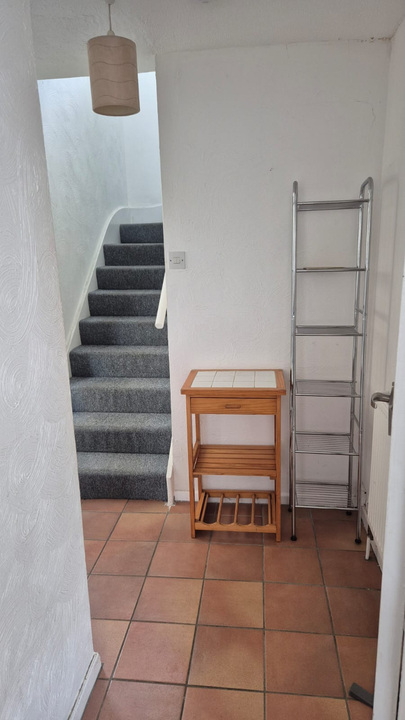 3 bed semi-detached house to rent in Leng Crescent, Norwich, Norfolk 6