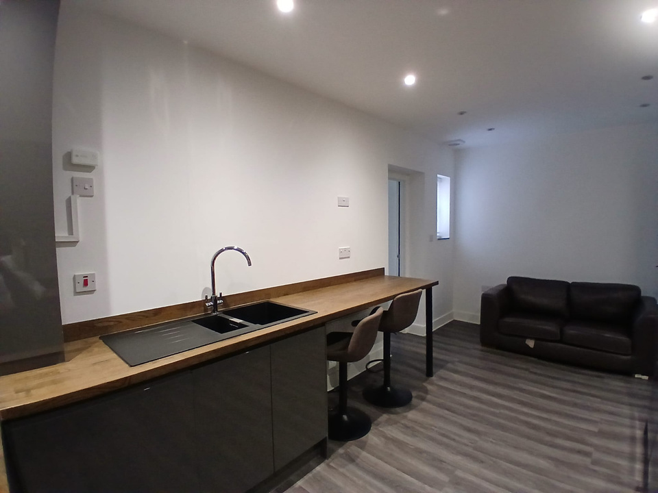 5 bed terraced house to rent in Harmer Road, Norwich  - Property Image 6