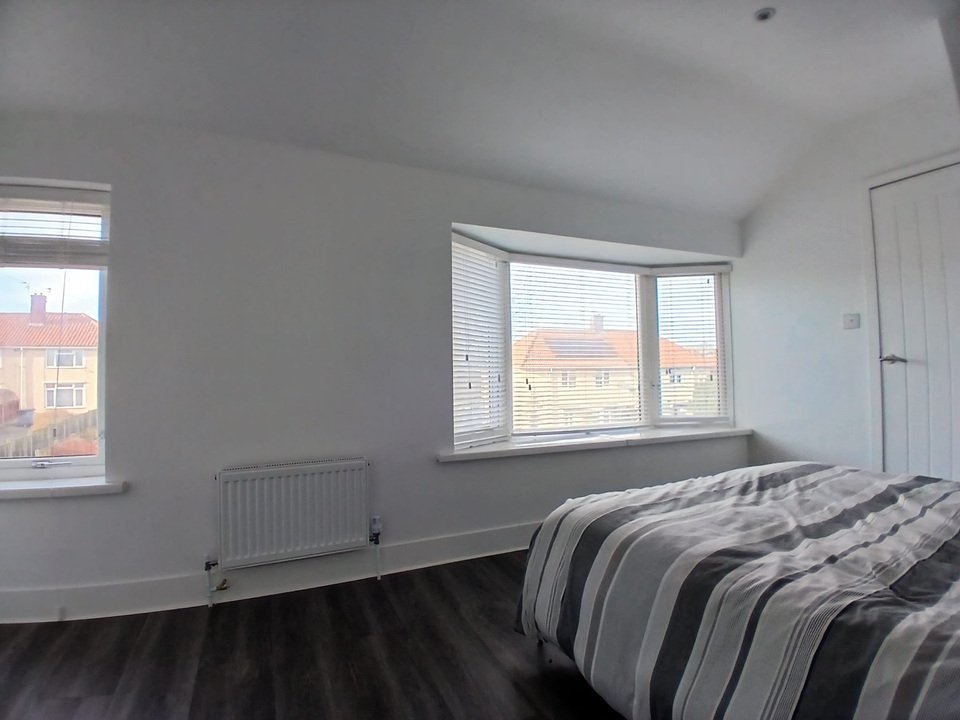 5 bed terraced house to rent in Harmer Road, Norwich 7