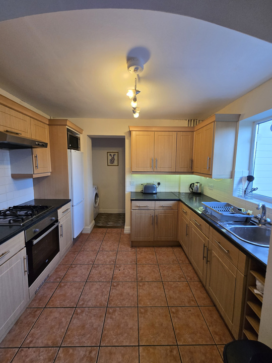 5 bed house to rent in Bluebell Crescent, Norwich, Norwich 1