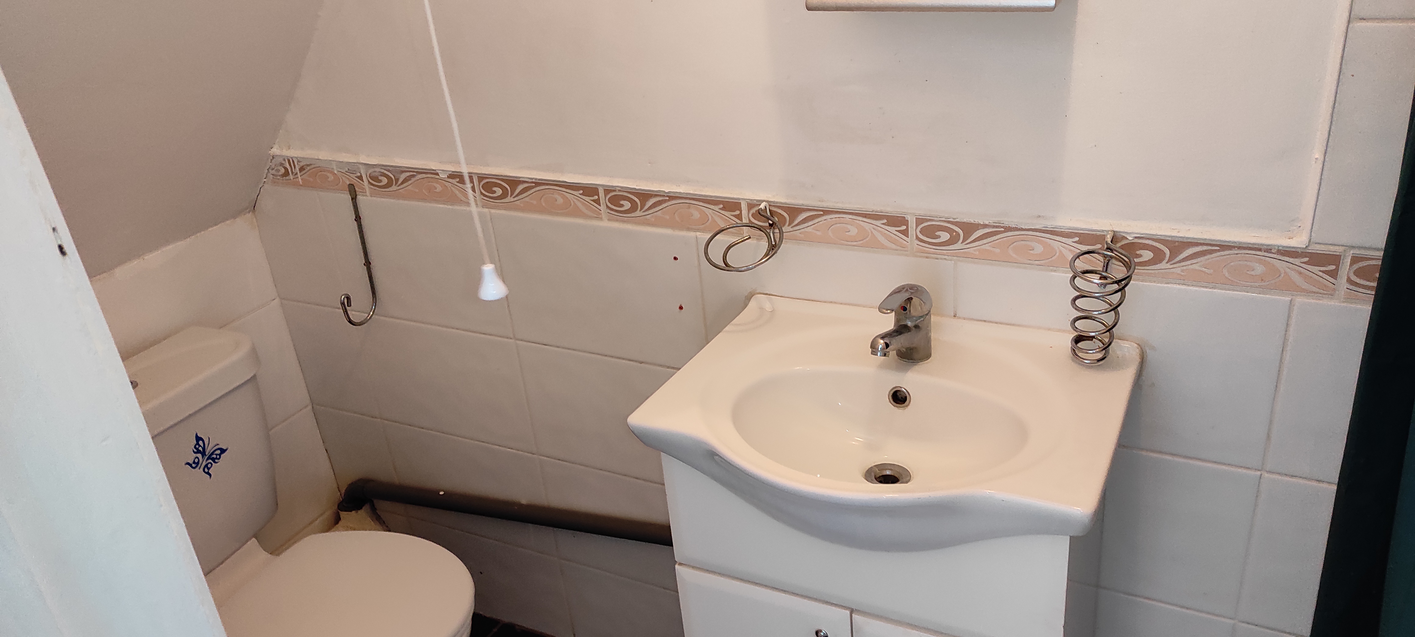 Studio flat to rent in North Quay, Great Yarmouth 1