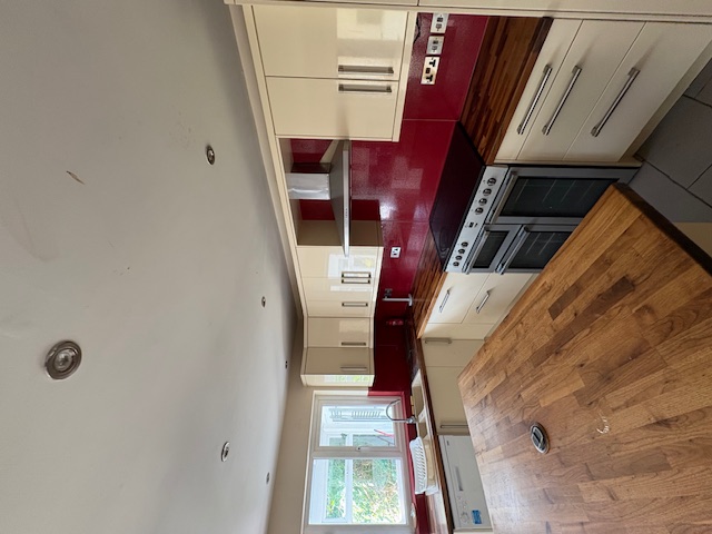 6 bed house to rent in Short Let Earlham Green Lane, Norwich, Norfolk  - Property Image 2