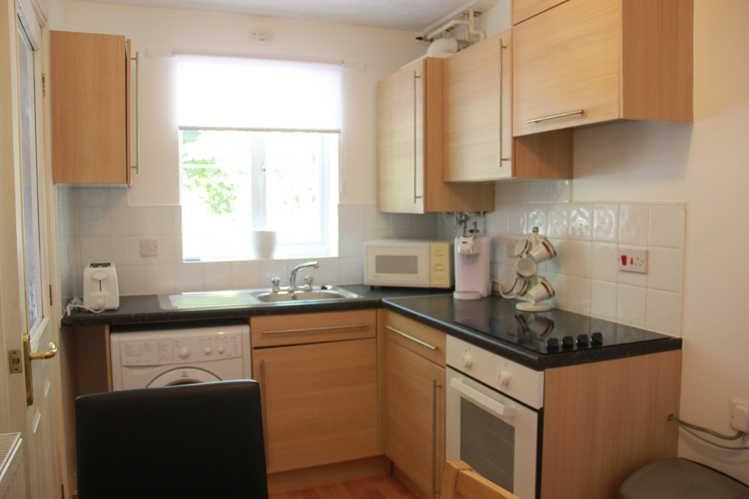 3 bed to rent in Roe Drive, Norwich  - Property Image 6