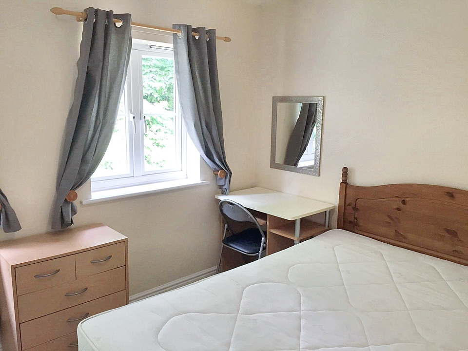 3 bed to rent in Roe Drive, Norwich  - Property Image 9