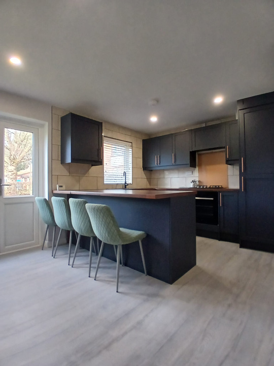 4 bed end of terrace house to rent in Brampton Court, Norwich, Norfolk - Property Image 1