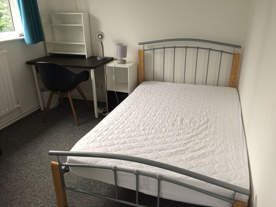 4 bed semi-detached house to rent in Norvic Drive, Norwich, Norfolk  - Property Image 7