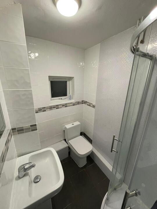 1 bed apartment to rent in North Quay, Great Yarmouth, Norfolk  - Property Image 9